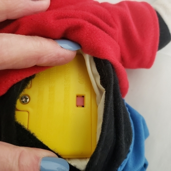 VINTAGE 90s Talking Mickey Mouse Plush Toy Disney Mattel "you tickled my belly" - Picture 12 of 15